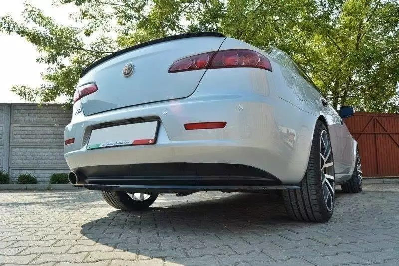 Central Rear Splitter Alfa Romeo 159 (Without Vertical Bars) - Image 3