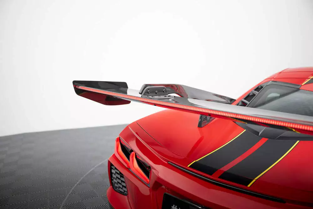 Carbon Spoiler + Led Chevrolet Corvette C8 - Image 4