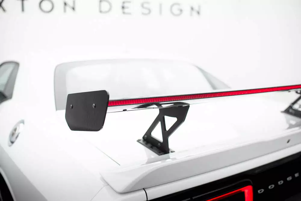 Carbon Spoiler + Led Dodge Challenger Mk3 - Image 10