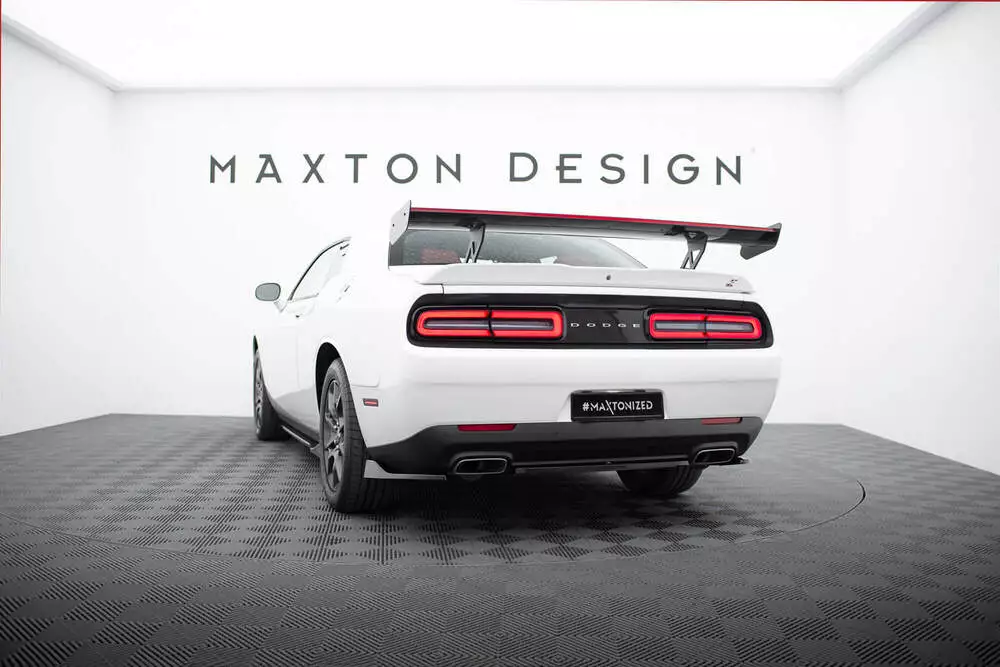 Carbon Spoiler + Led Dodge Challenger Mk3 - Image 12