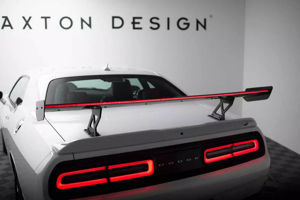 Carbon Spoiler + Led Dodge Challenger Mk3 - Image 4