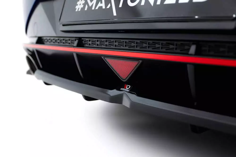 Central Rear Splitter (With Vertical Bars) Hyundai Elantra N Mk7 - Image 3