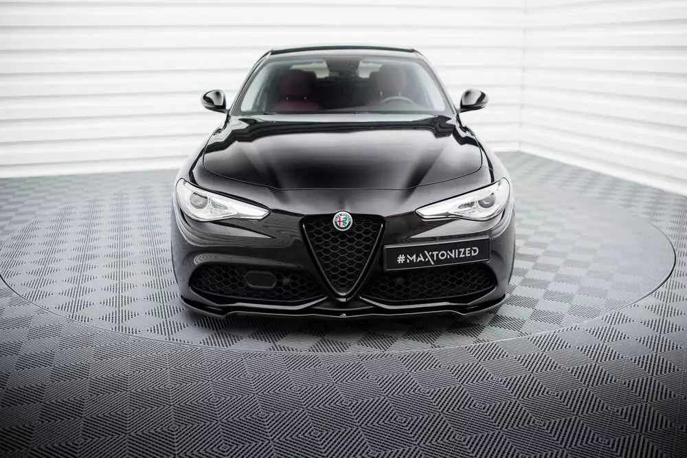 Front Splitter V.1 Alfa Romeo Giulia Veloce - Image 2