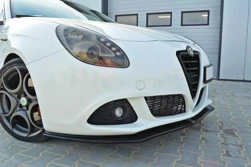 Front Splitter V.1 Alfa Romeo Giulietta - Image 3