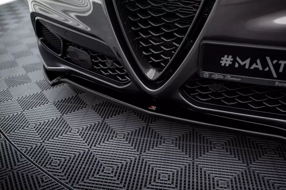 Front Splitter V.1 Alfa Romeo Stelvio Mk1 - Image 2