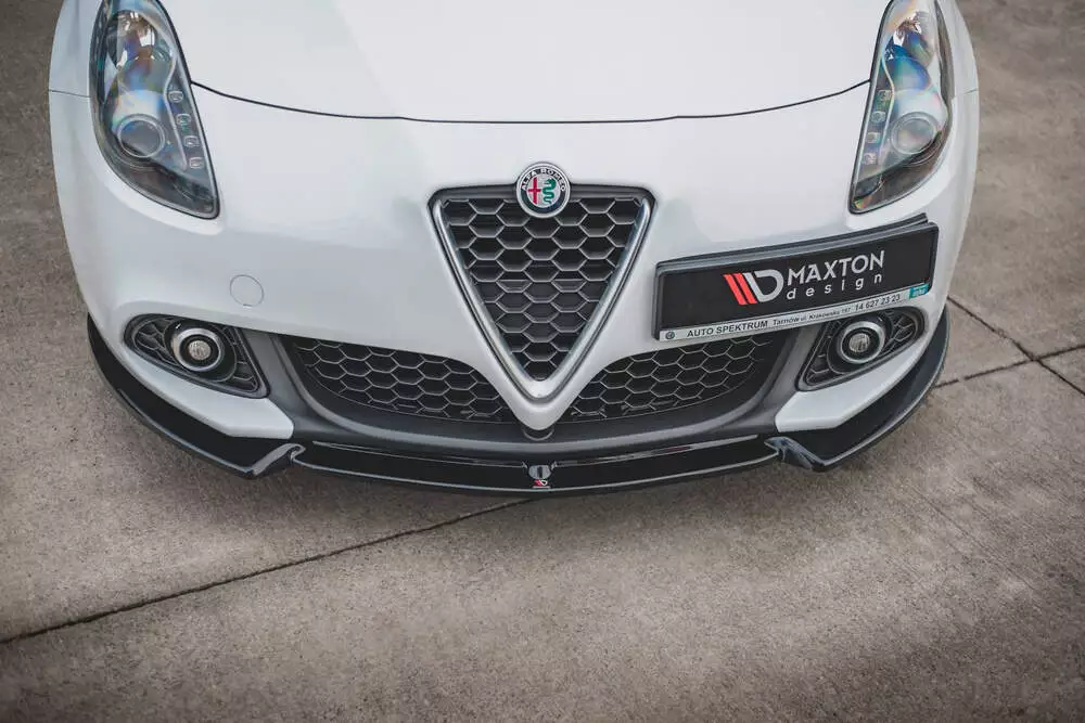 Front Splitter V.3 Alfa Romeo Giulietta - Image 4