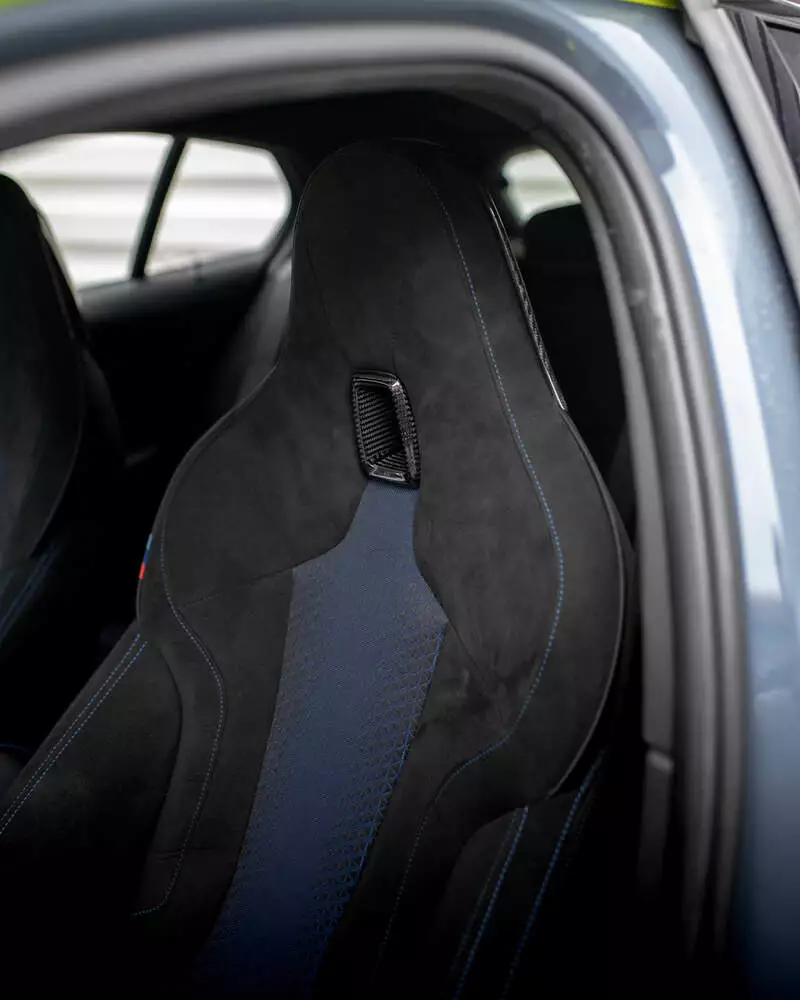 Prepreg Carbon Fiber Headrests Bmw 1 F40 M135i - Image 7
