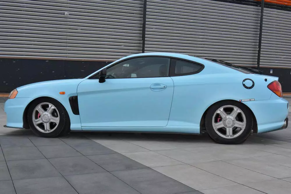 Racing Side Skirts Diffusers Hyundai Tiburon Mk.2 Facelift - Image 4