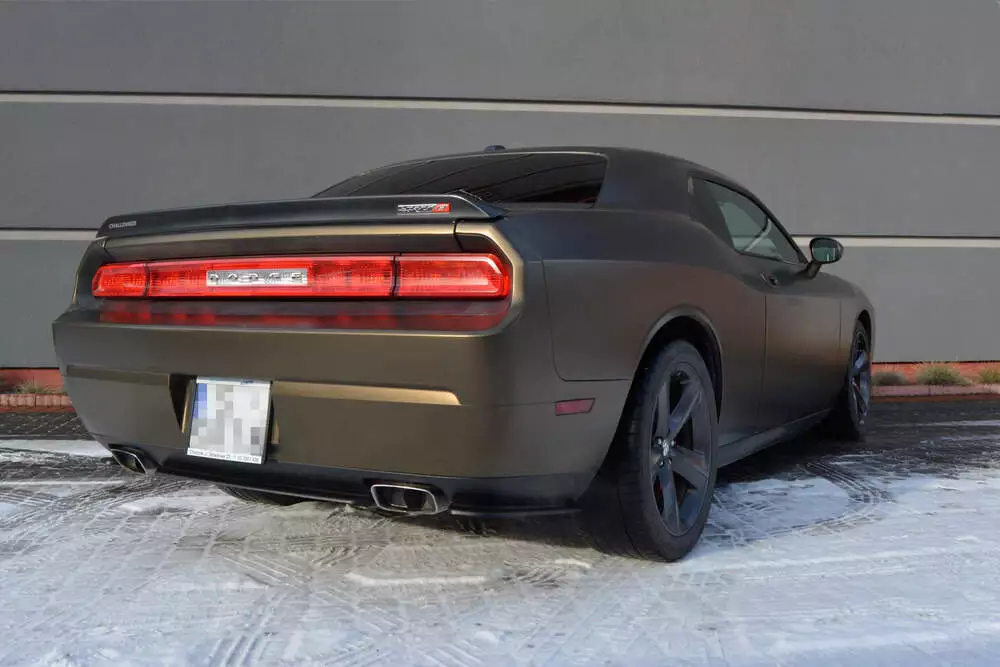 Rear Side Splitters Dodge Challenger Mk3. Phase-i Srt8 Coupe - Image 3
