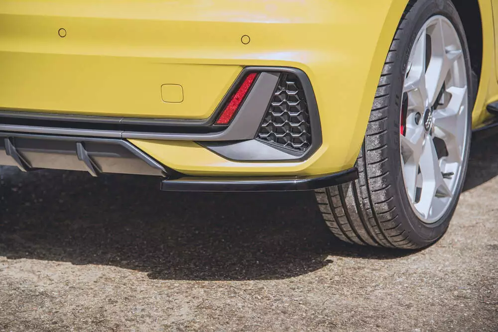 Rear Side Splitters Audi A1 S-line Gb - Image 3