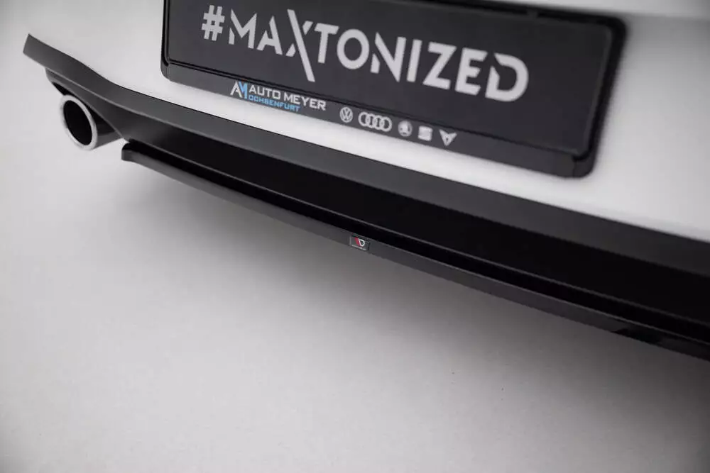 Rear Splitter Volkswagen Golf Gti Mk8 - Image 3