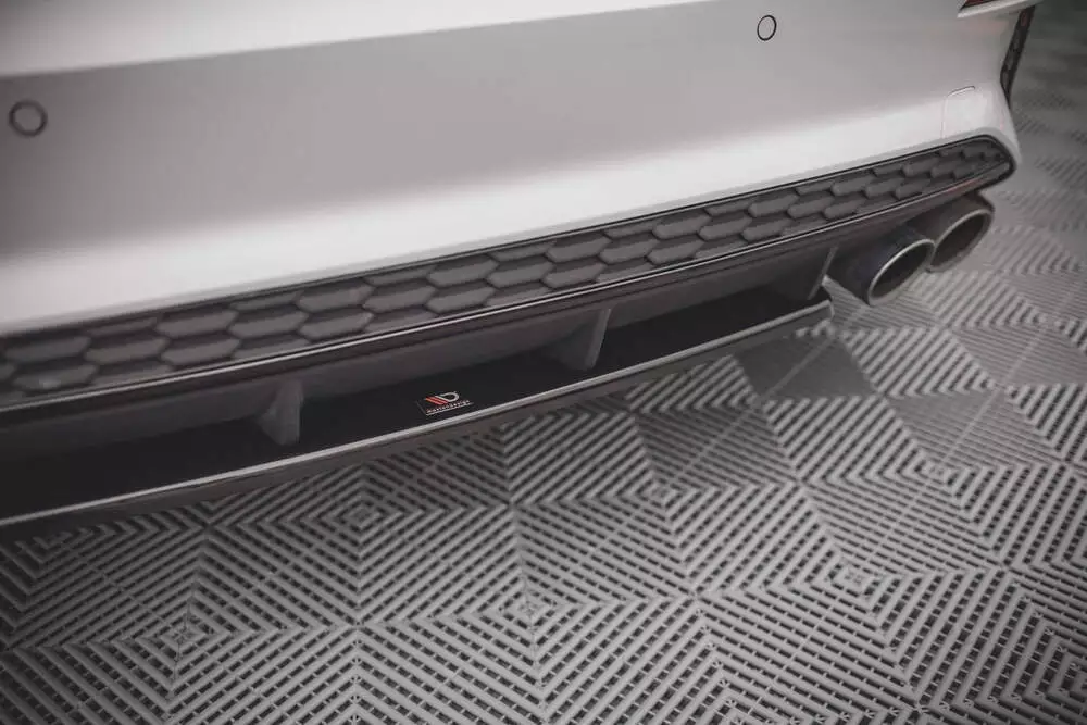 Rear Splitter For Audi S3 Sportback 8y - Image 3