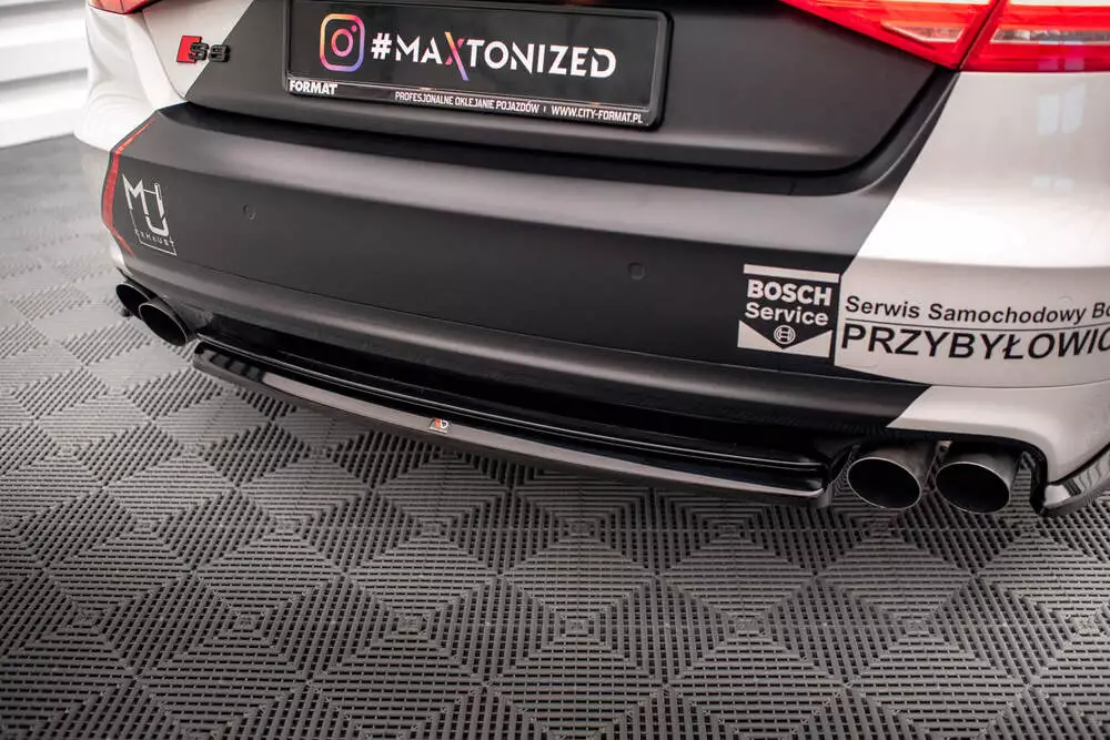 Rear Splitter For Audi S8 D4 - Image 2