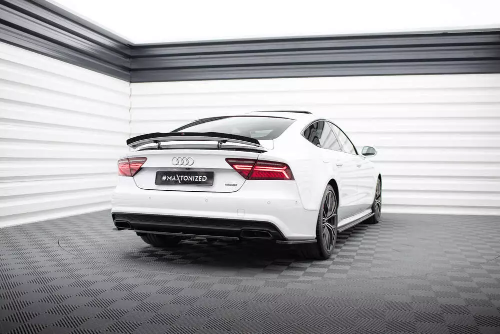Rear Splitter (With Vertical Bars) Audi A7 S-line C7 Facelift