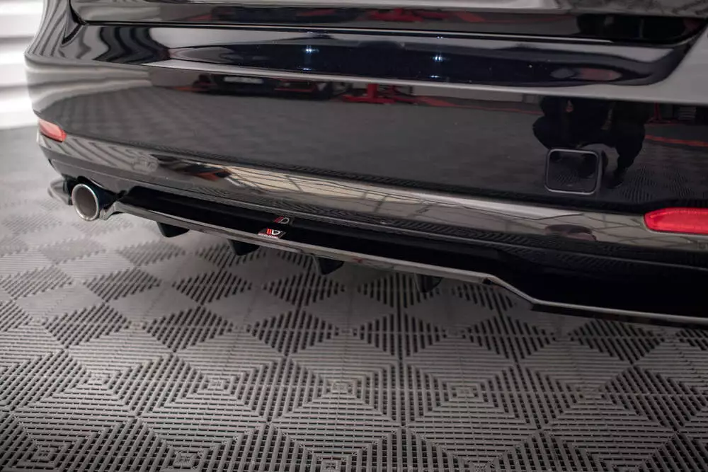 Rear Splitter (With Vertical Bars) Bmw 3 Gt F34 - Image 4
