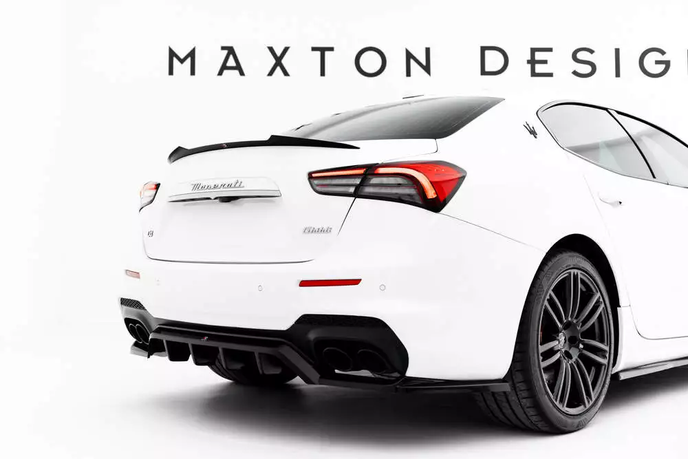 Rear Splitter (With Vertical Bars) Maserati Ghibli Modena Mk3 Facelift