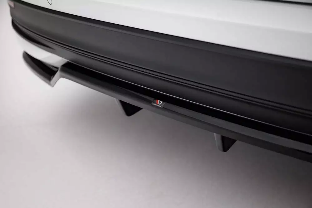 Rear Splitter (With Vertical Bars) Volkswagen Passat B9 - Image 2