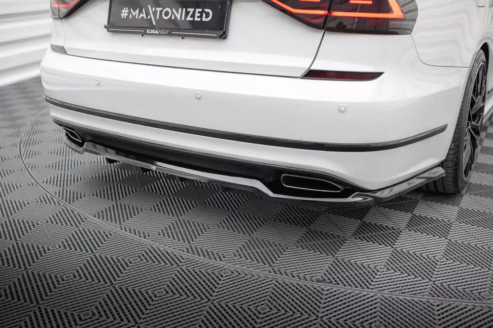 Rear Splitter (With Vertical Bars) Volkswagen Passat Gt B8 Facelift Usa