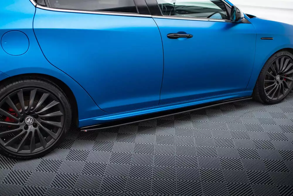 Side Skirts Diffusers V.1 Alfa Romeo Giulietta - Image 3