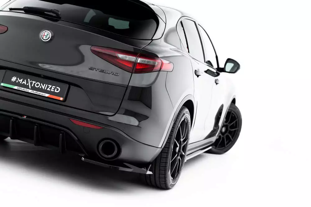 Set Of Splitters Alfa Romeo Stelvio Mk1 - Image 10