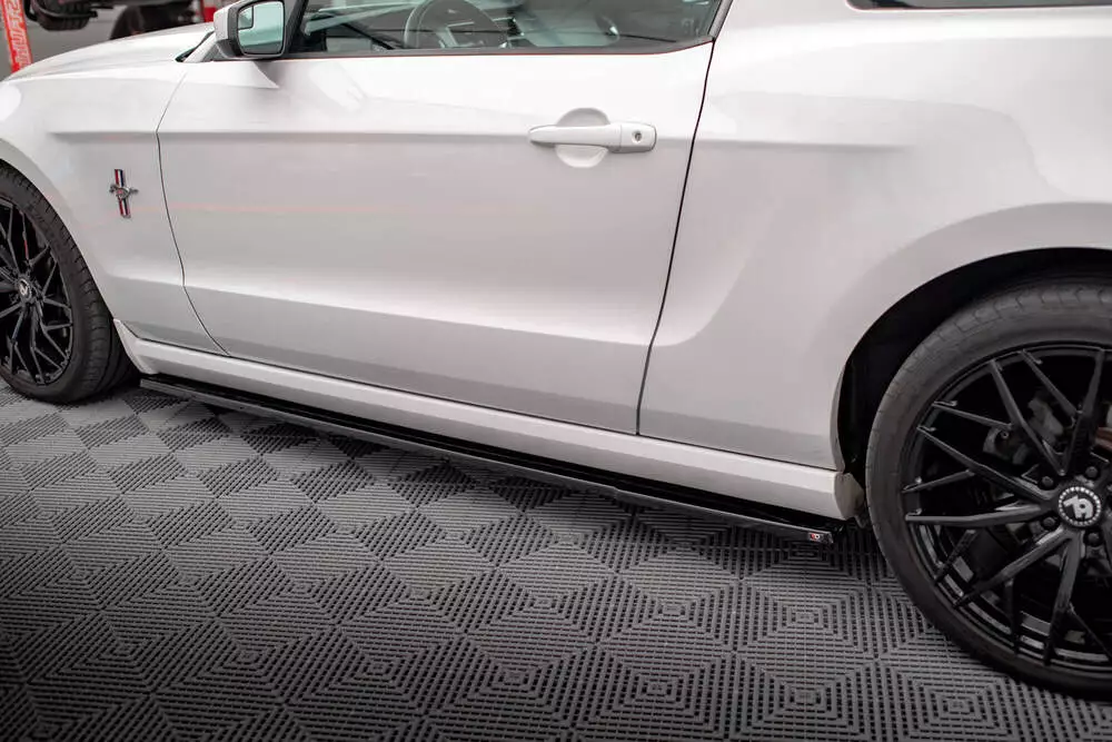 Set Of Splitters Ford Mustang Mk5 Facelift - Image 6