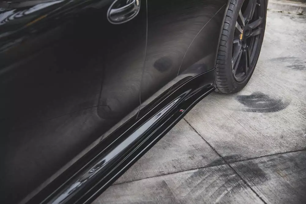 Side Skirts Diffusers V.2 Porsche Panamera Turbo 970 Facelift - Image 3