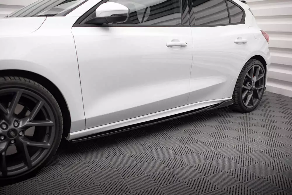 Side Skirts Diffusers V.4 Ford Focus St / St-line Mk4 Facelift