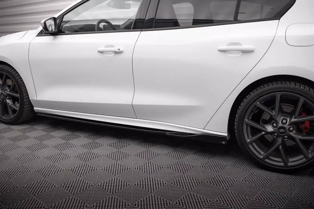 Side Skirts Diffusers V.4 Ford Focus St / St-line Mk4 Facelift - Image 3