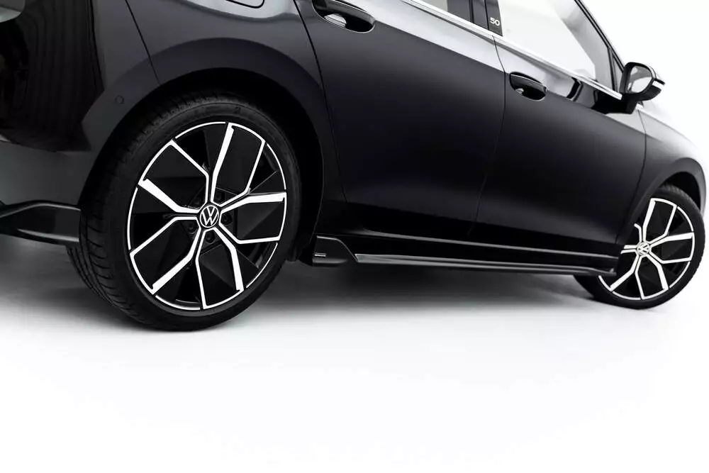 Side Skirts Diffusers Volkswagen Golf Mk8 Facelift - Image 3
