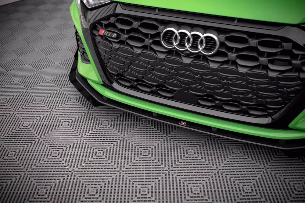 Street Pro Front Splitter V.1 + Flaps Audi Rs3 8y - Image 3