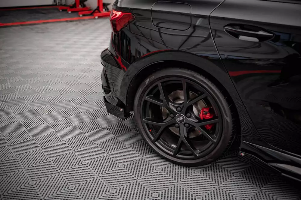 Street Pro Rear Side Splitters + Flaps Audi Rs3 Sportback 8y - Image 2