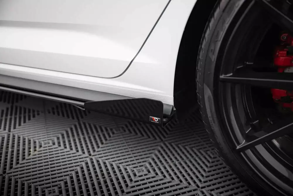 Street Pro Side Skirts Diffusers + Flaps Volkswagen Jetta Gli Mk7 - Image 4