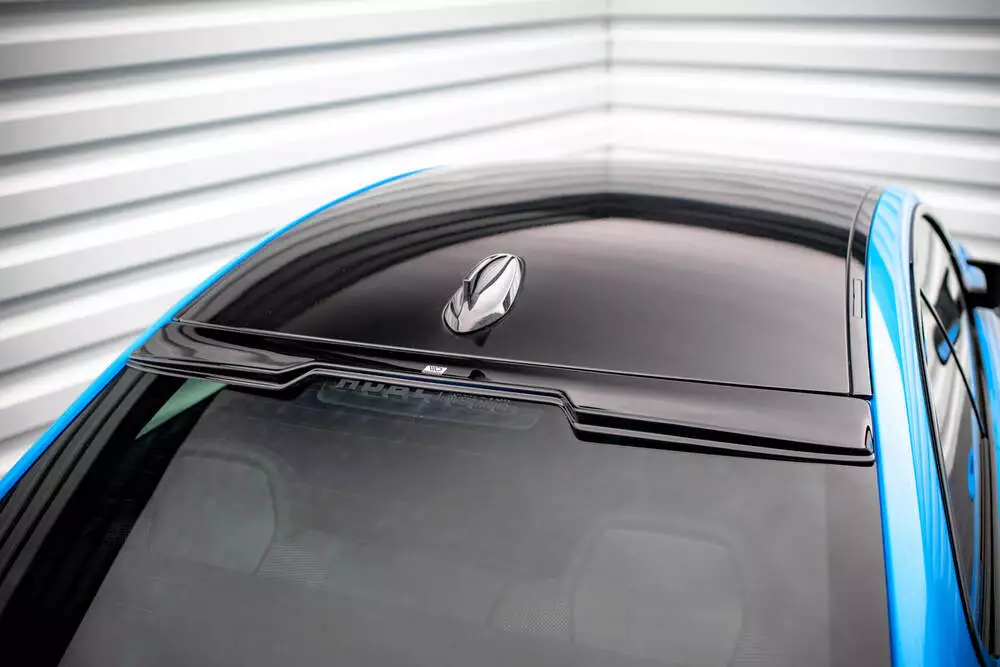 The Extension Of The Rear Window Bmw M2 F87