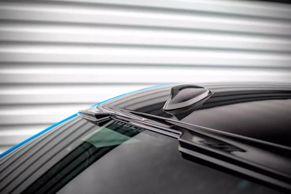 The Extension Of The Rear Window Bmw M2 F87 - Image 4