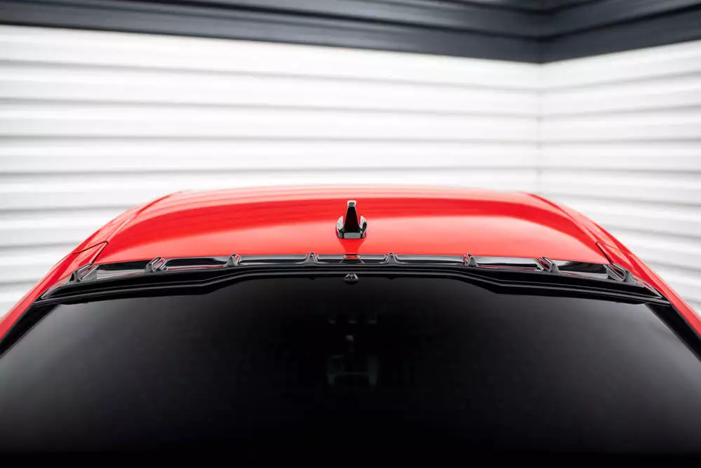 The Extension Of The Rear Window Honda Civic Type-r Mk 11
