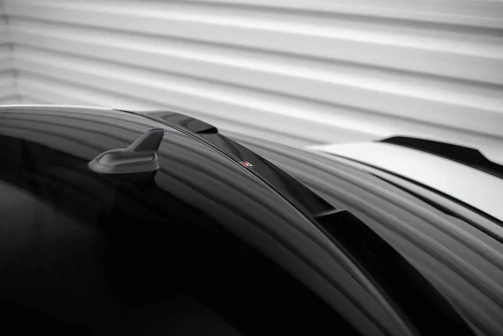 The Extension Of The Rear Window Volkswagen Passat Gt B8 Facelift Usa - Image 3